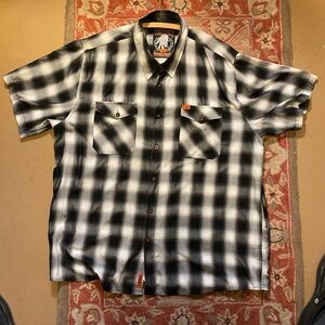 Black/White Plaid Men’s XXL Dixxon Flannel Co. “Ross Alley” Short Sleeve Shirt